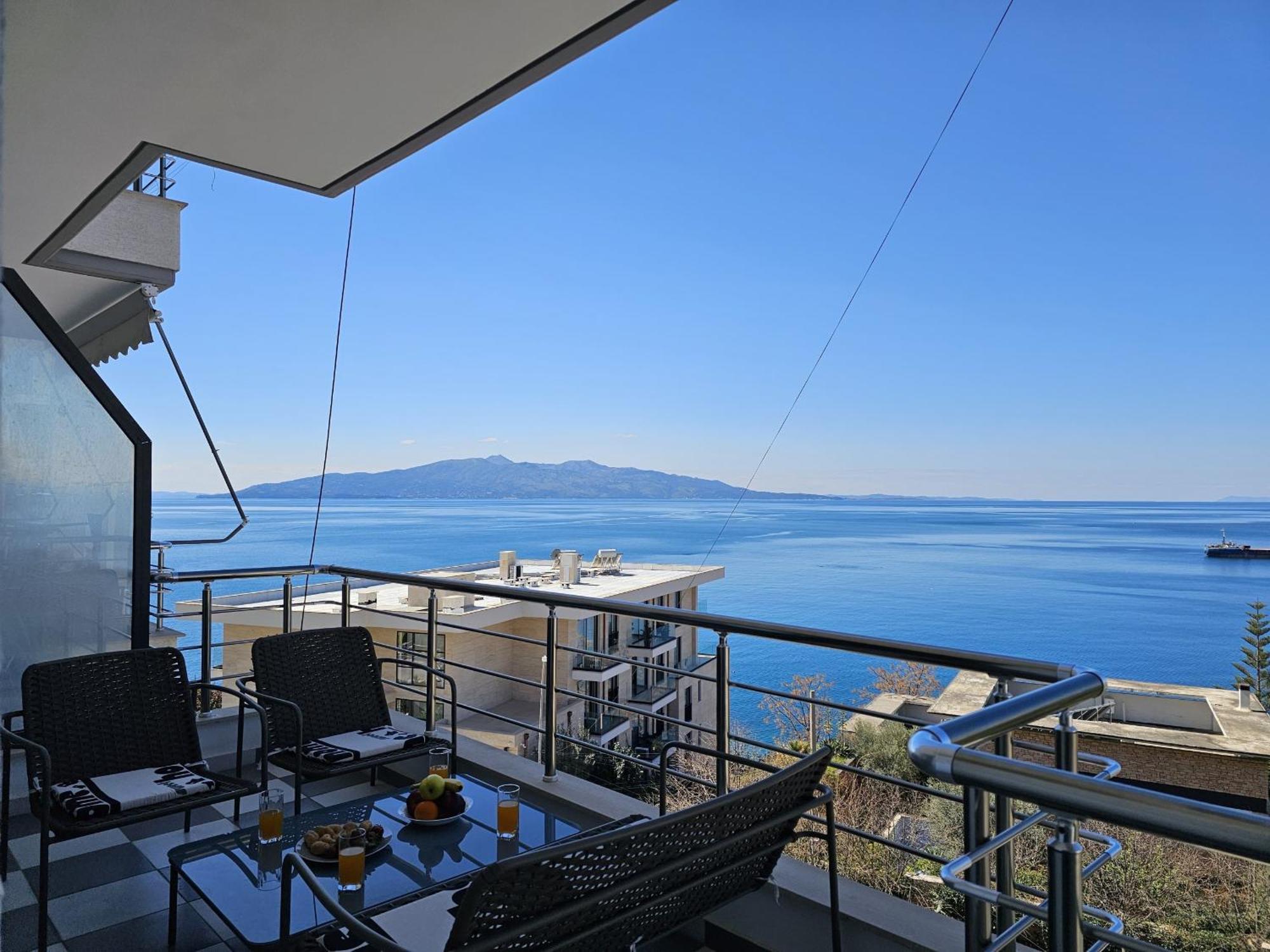 Sunset Tarraces Appartement Sarandë Buitenkant foto