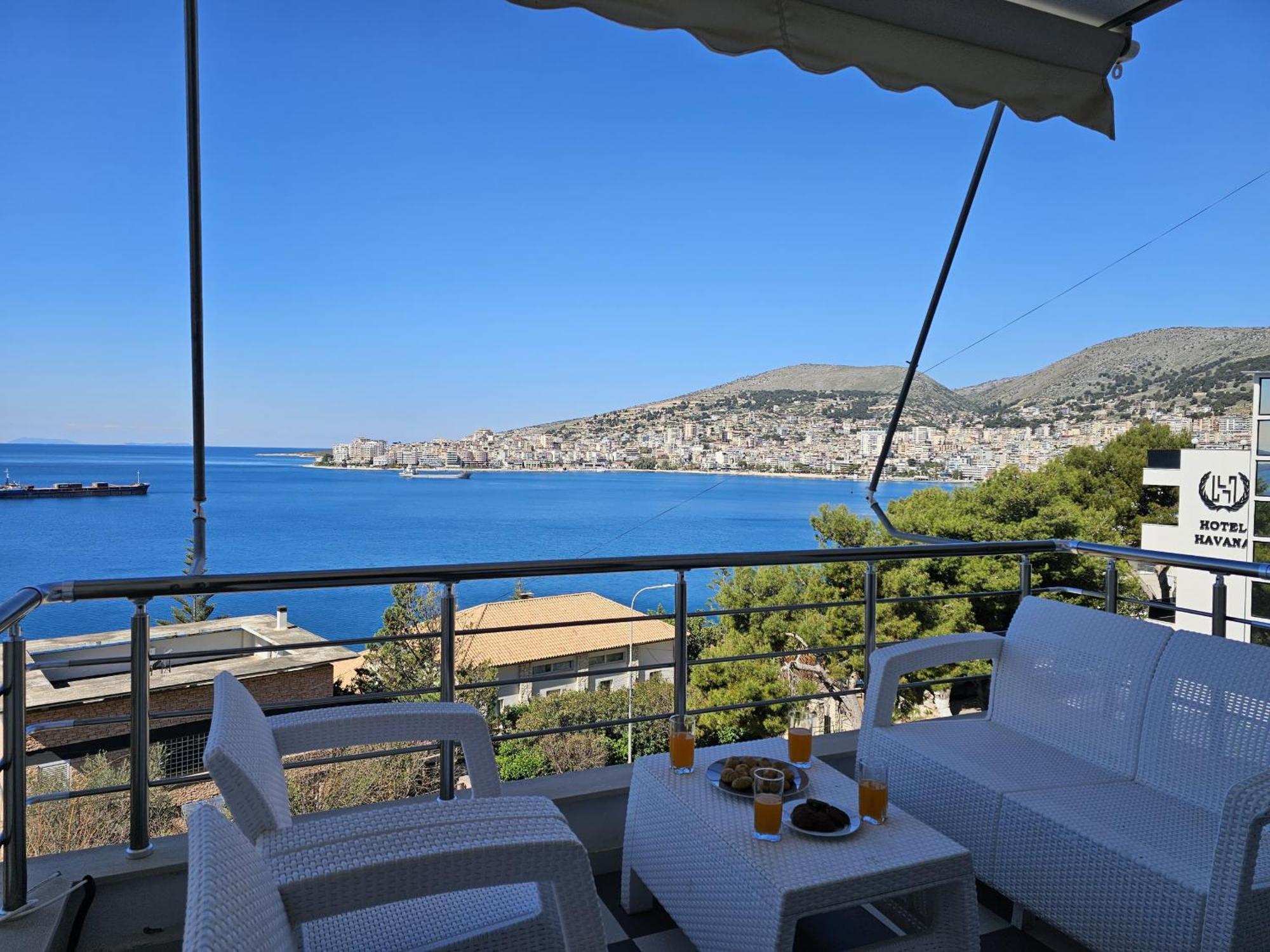 Sunset Tarraces Appartement Sarandë Buitenkant foto